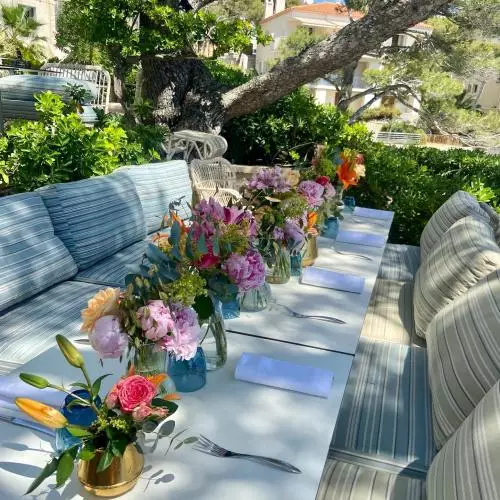 Les fleurs s’inventent a votre table